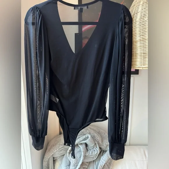 NWT Lulu's Black Sheer Sleeve Bodysuit - Picture 3 of 4